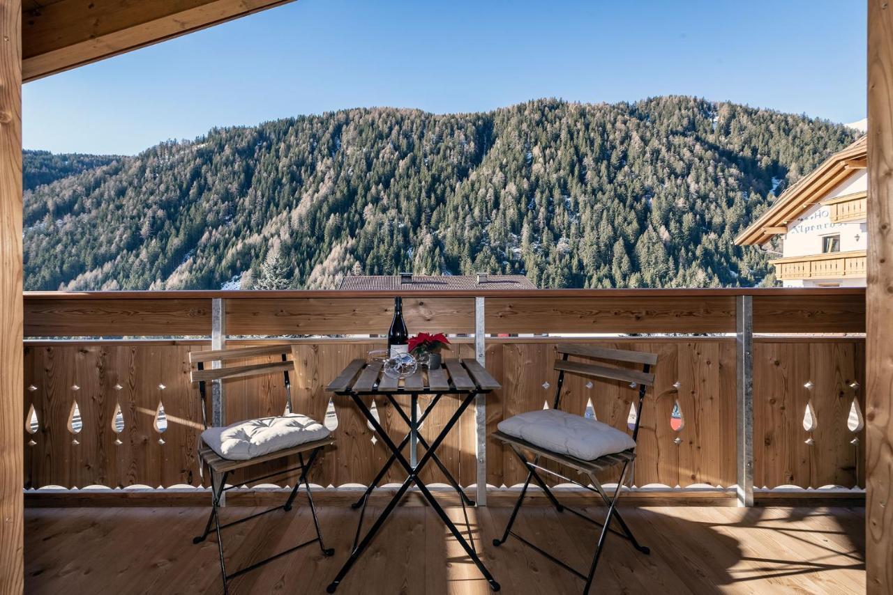 Mesnerhof Apartment Valles Exterior photo